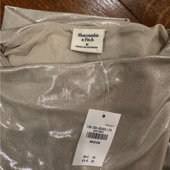 NWT ABERCROMBIE & FITCH Shimmery Sleeveless Top - Picture 3 of 4